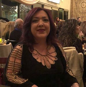 Meet your Posher, Mersedeh